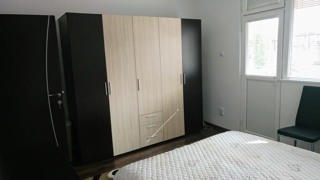 Single Apartment Elit 切尔诺莫雷茨 外观 照片