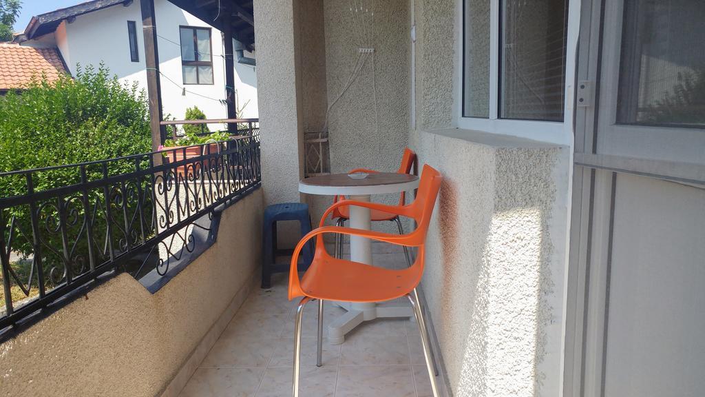 Single Apartment Elit 切尔诺莫雷茨 外观 照片