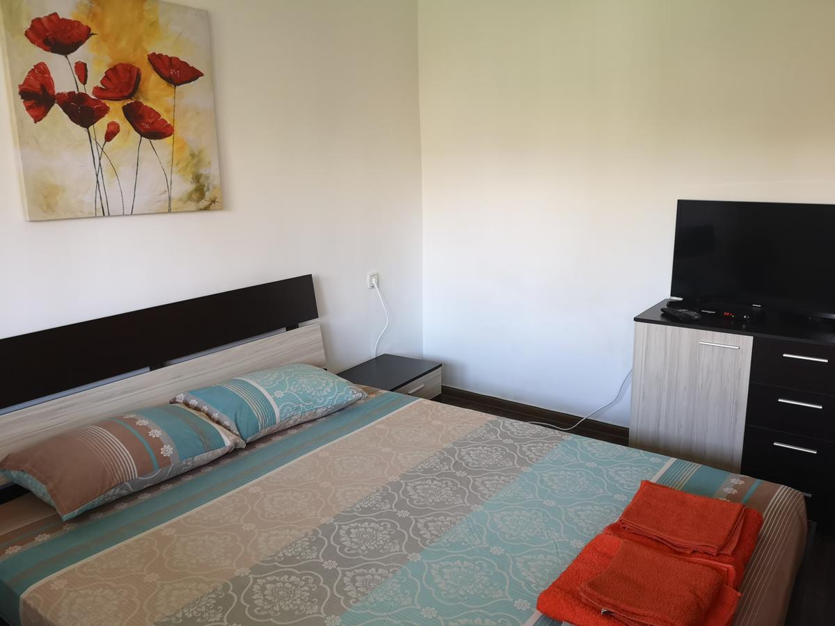 Single Apartment Elit 切尔诺莫雷茨 外观 照片